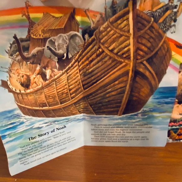 VTG Bible Stories At Your Fingertips Board Book - Picture 2 of 5